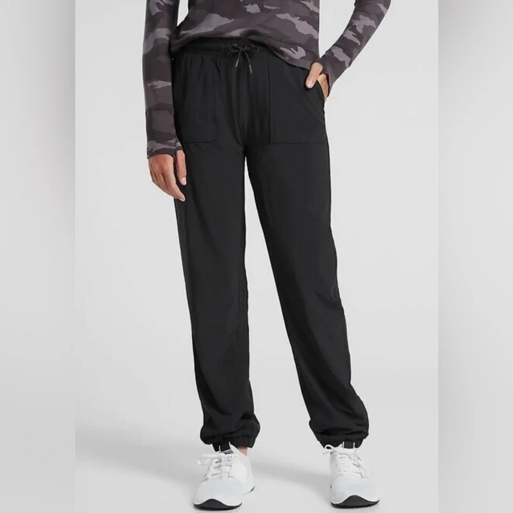 Athleta Girl Lined High Jump Jogger Navy Size Medium - Picture 8 of 10